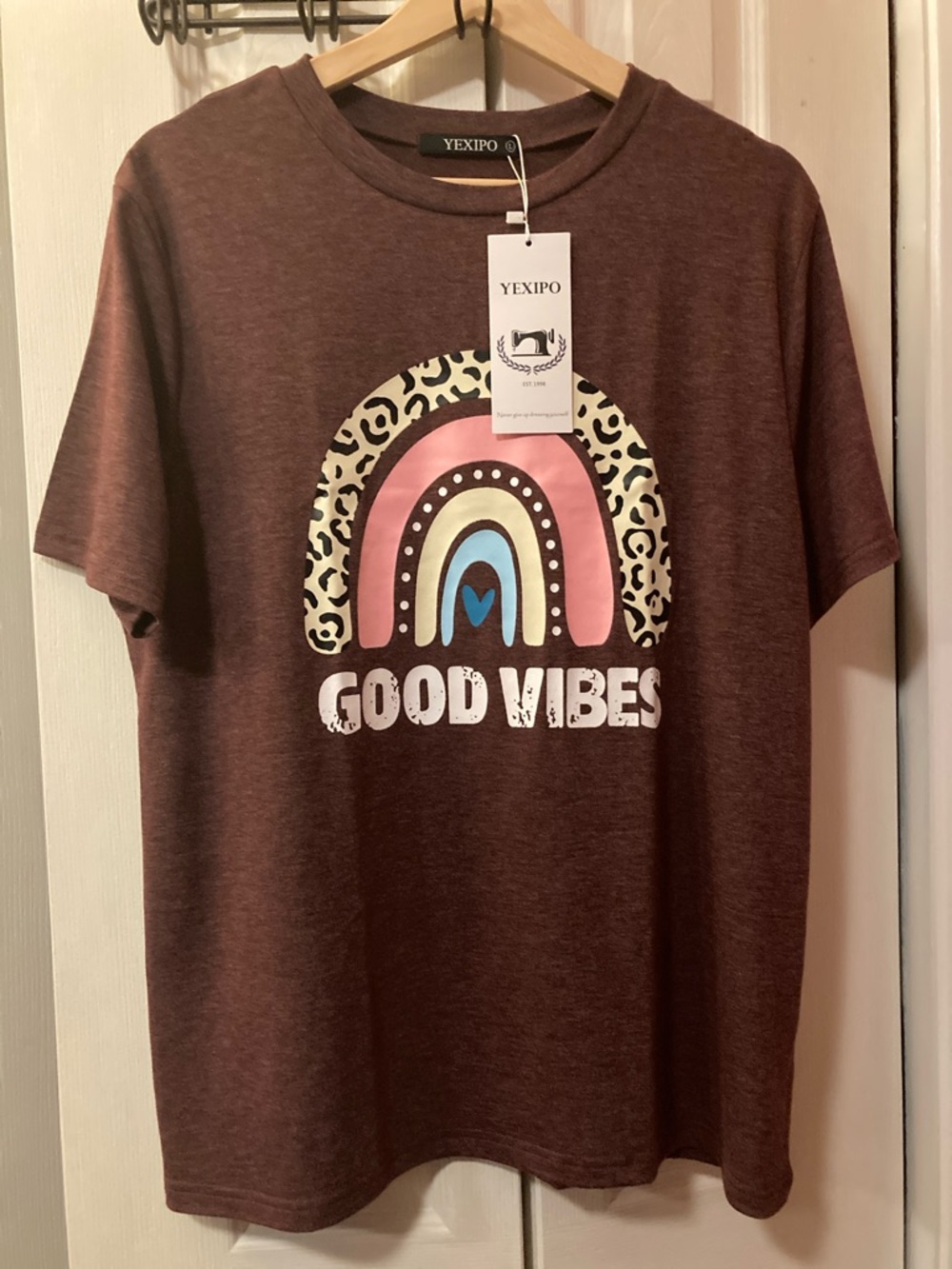 “GOOD VIBES” Rainbow Heather Burgundy Large Tee-NWT!